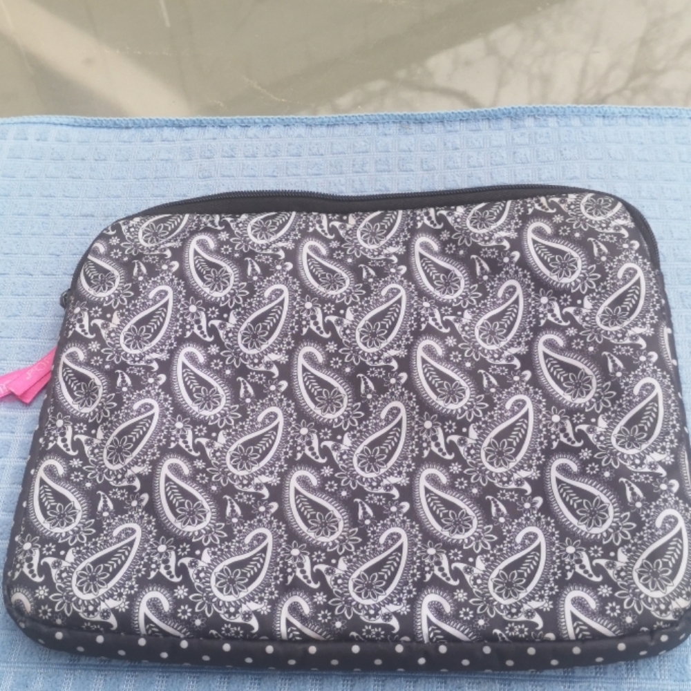 Make up bag